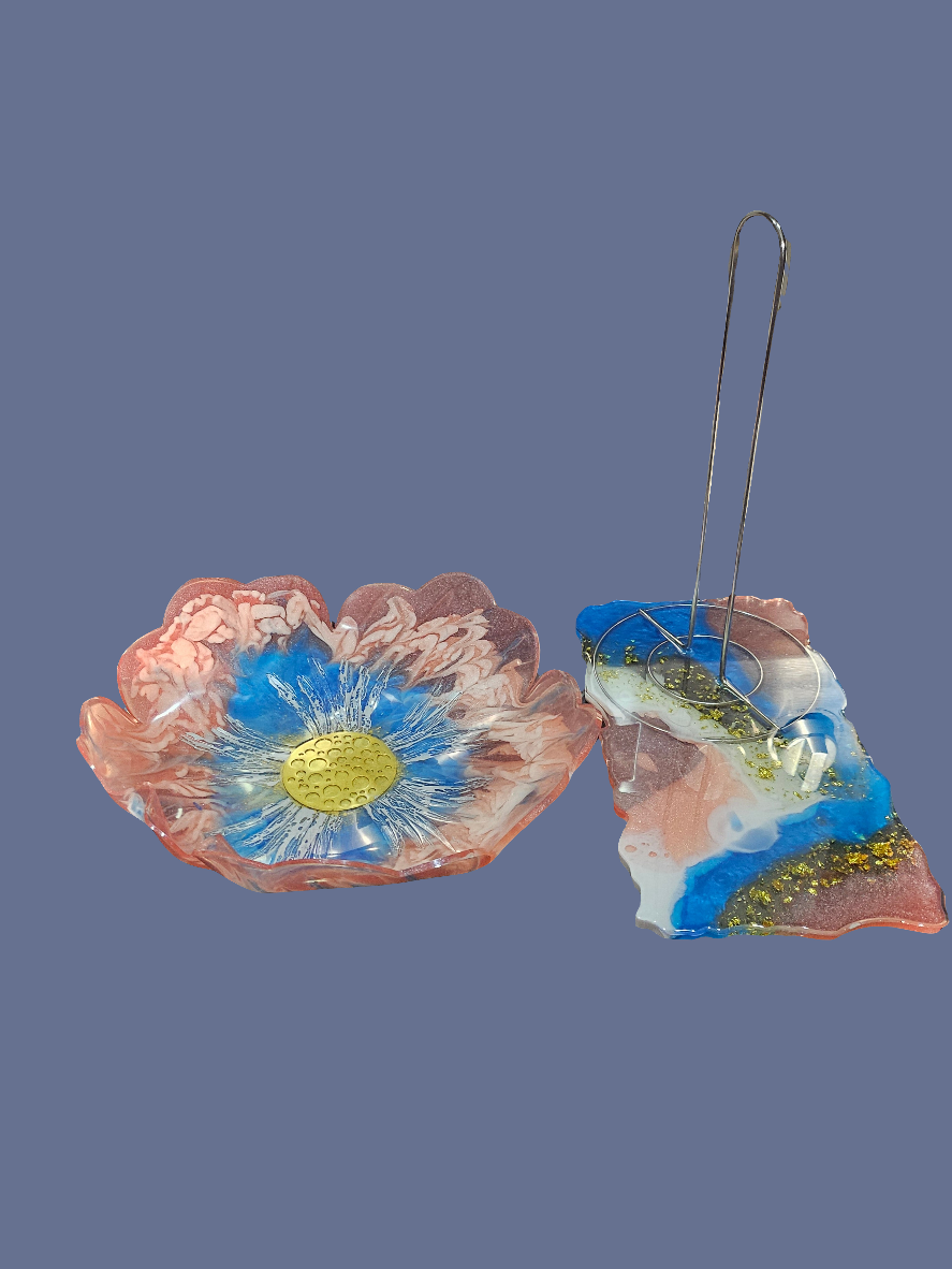 Paper Towel Holder & Decor Bowl